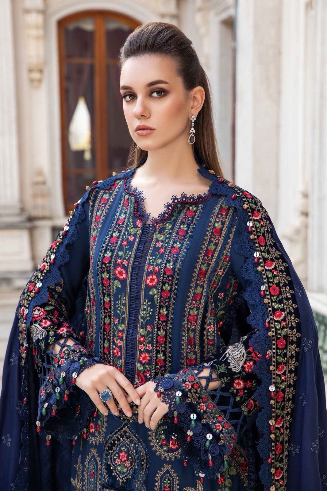 MARIA B WINTER WEAR 3 PIECE FABRIC DHANAK WOOL