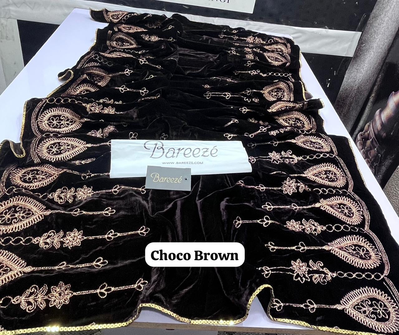 VELVET EMBROIDERED WOOL SHAWL