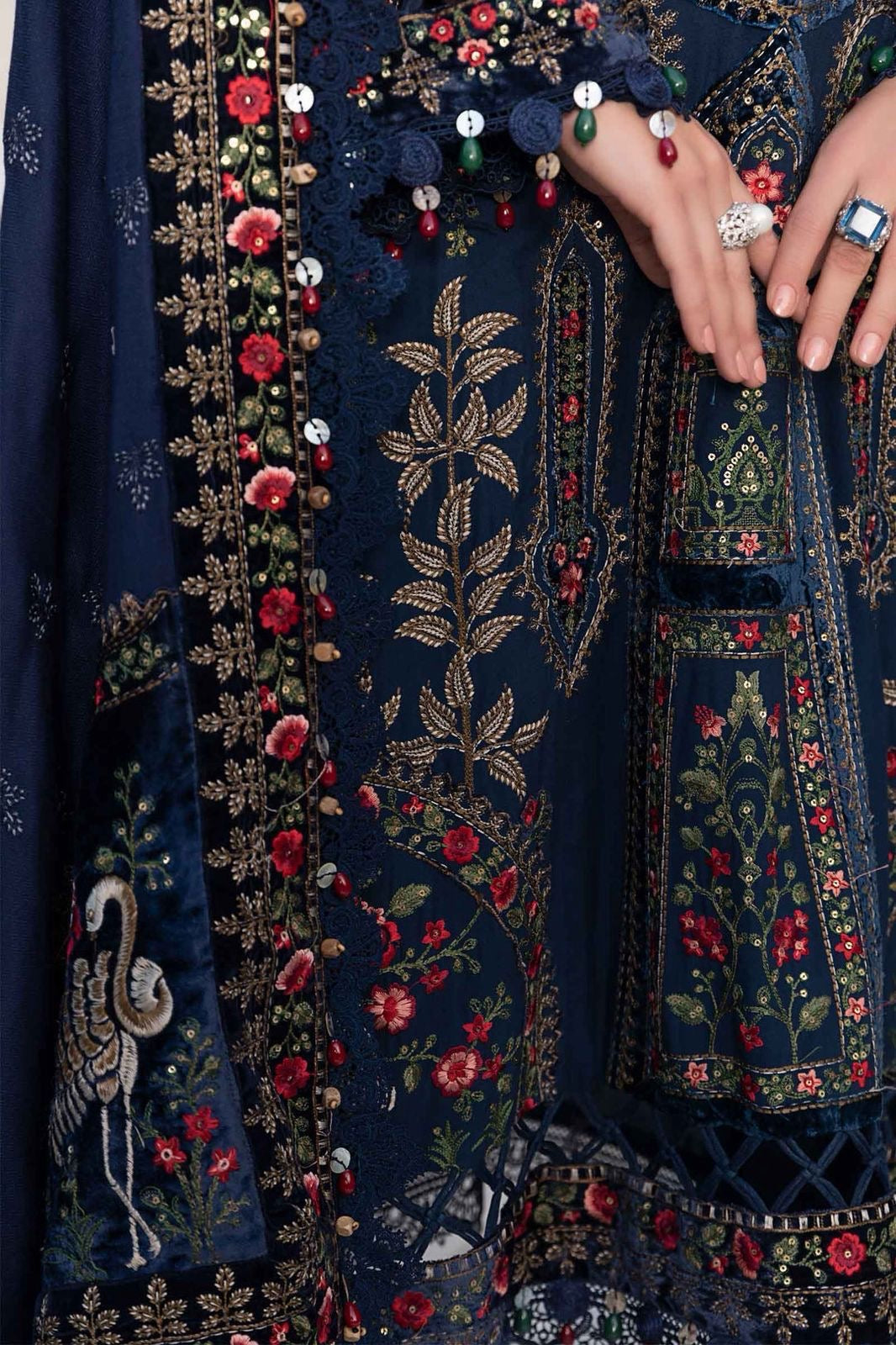 MARIA B WINTER WEAR 3 PIECE FABRIC DHANAK WOOL