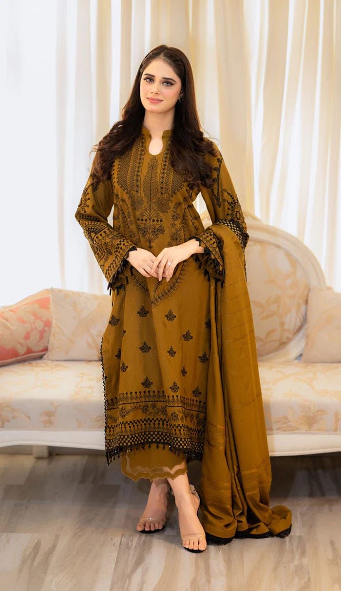 NAKOOSH MOST HIT EMBROIDERED DHANAK WOOL 3PC