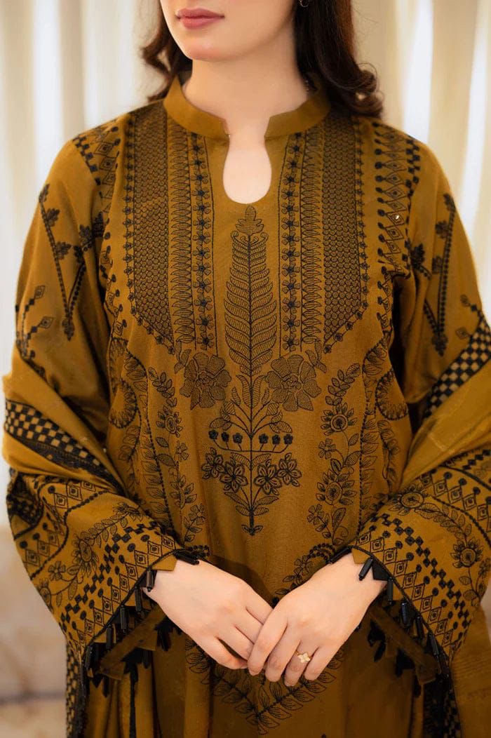 NAKOOSH MOST HIT EMBROIDERED DHANAK WOOL 3PC